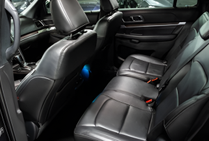 2023-Ford-Explorer seats