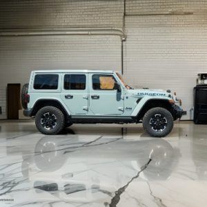 2024 Jeep Wrangler weight and size